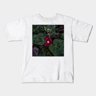 Early morning bloom Kids T-Shirt